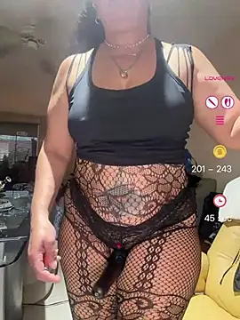 Snapshot of PichyPrettyPussy chatting on 06/01/26, 02:41 PichyPrettyPussy online show from 06/01/26, 02:41