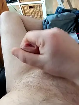 Snapshot of PetePro1989 chatting on 03/10/25, 04:14 PetePro1989 online show from 03/10/25, 04:14