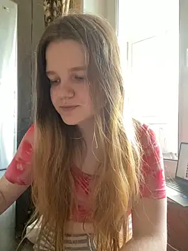 Snapshot of -MimmiLissa- chatting on 05/28/26, 12:24 -MimmiLissa- online show from 05/28/26, 12:24