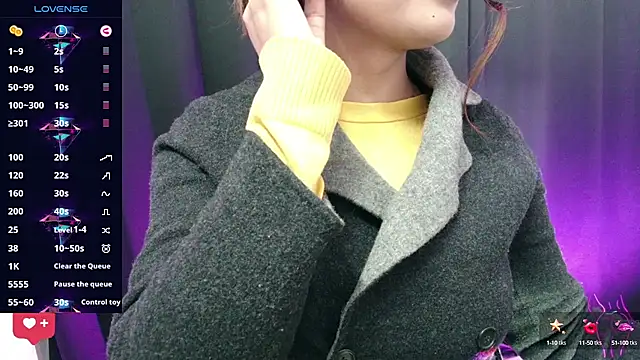 Snapshot of DesiZoya chatting on 01/05/25, 08:00 DesiZoya online show from 01/05/25, 08:00