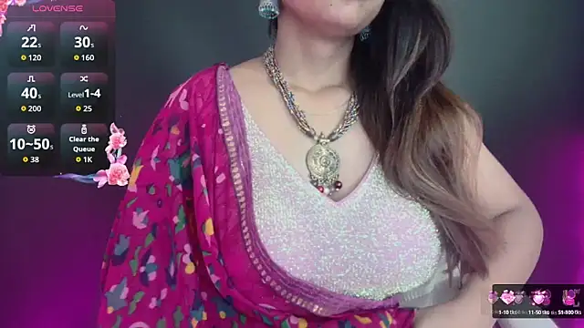 Snapshot of DesiZoya chatting on 09/27/25, 10:48 DesiZoya online show from 09/27/25, 10:48