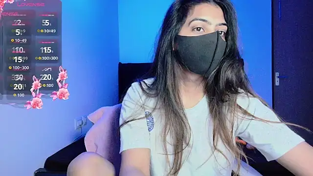 Snapshot of DesiZoya chatting on 11/07/25, 10:54 DesiZoya online show from 11/07/25, 10:54