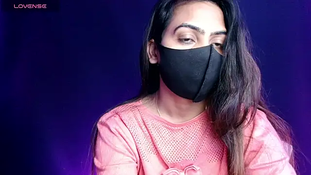 Snapshot of DesiZoya chatting on 11/13/25, 09:36 DesiZoya online show from 11/13/25, 09:36