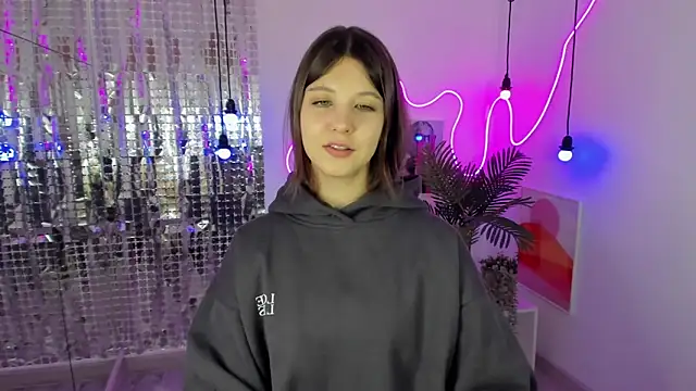 ElizaMild online show from 12/05/24, 07:17