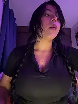 Snapshot of Naiara_sex chatting on 02/17/26, 02:19 Naiara sex online show from 02/17/26, 02:19