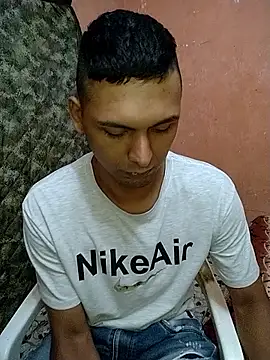 Sirius 5 online show from 10/11/25, 04:44