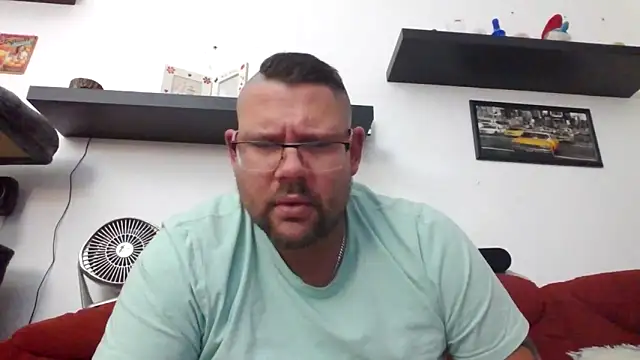 sexykevin17cm online show from 11/22/25, 11:48