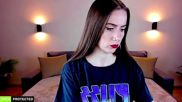 TheWoman   online show from 09/17/25, 12:51