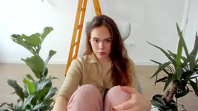 Snapshot of Pokemeboy chatting on 12/06/24, 10:49 Pokemeboy online show from 12/06/24, 10:49