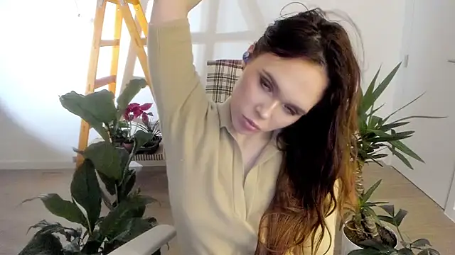 Snapshot of Pokemeboy chatting on 01/02/25, 06:23 Pokemeboy online show from 01/02/25, 06:23