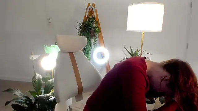 Snapshot of Pokemeboy chatting on 02/10/25, 03:42 Pokemeboy online show from 02/10/25, 03:42