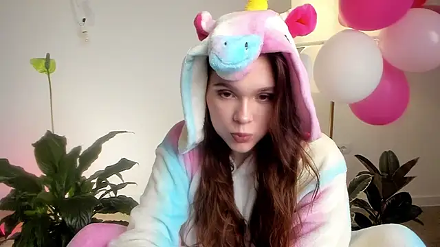 Snapshot of Pokemeboy chatting on 03/07/25, 05:38 Pokemeboy online show from 03/07/25, 05:38