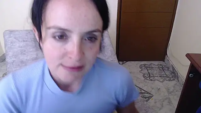 Snapshot of antara_hotgirl chatting on 01/10/25, 09:42 antara hotgirl online show from 01/10/25, 09:42