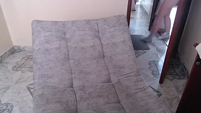 antara hotgirl online show from 12/22/25, 09:01