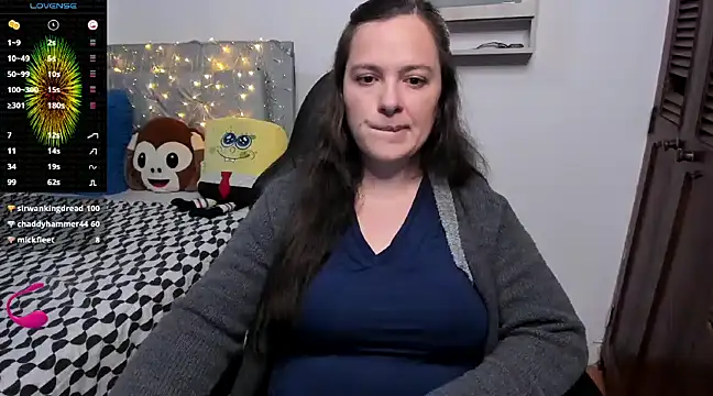 Snapshot of angelaagomez chatting on 03/09/25, 01:56 angelaagomez online show from 03/09/25, 01:56