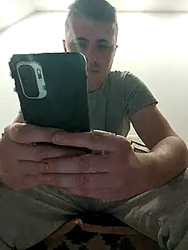 MrNoBoDy000 online show from 04/06/26, 06:09