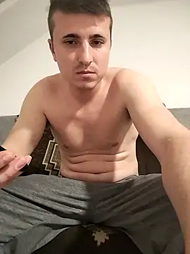 MrNoBoDy000 online show from 04/15/26, 09:26