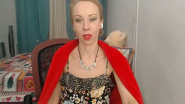 LuxuryNika online show from 02/12/25, 04:22