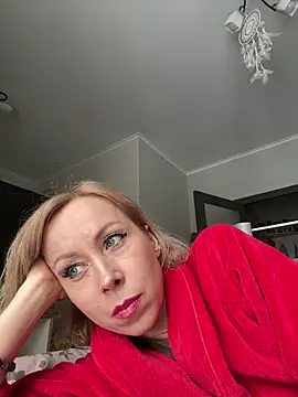 LuxuryNika online show from 02/16/26, 01:40