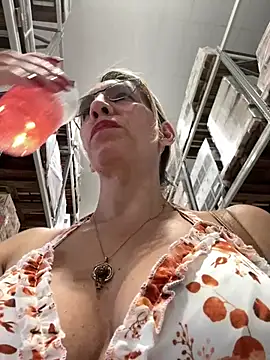 Snapshot of Gatitacarlita chatting on 01/11/25, 08:43 Gatitacarlita online show from 01/11/25, 08:43