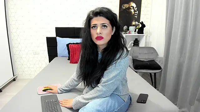 Heidix online show from 04/14/26, 04:40