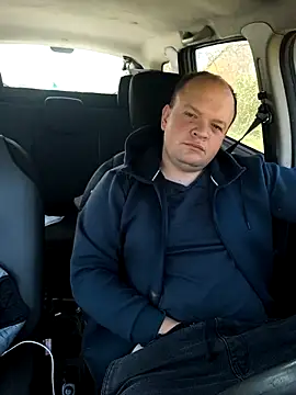 Dimka132 online show from 10/26/25, 08:42