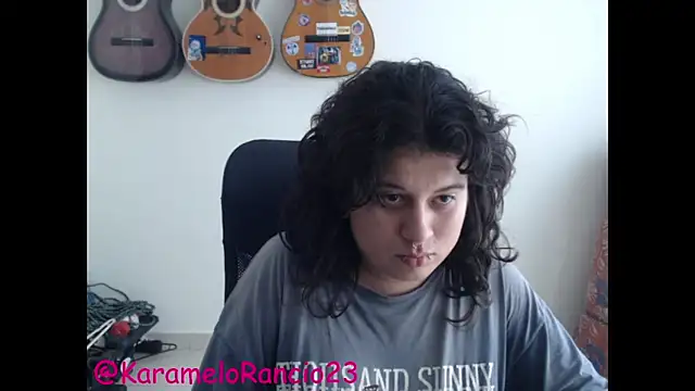 Snapshot of Smoke_trip_Alicia chatting on 01/23/25, 03:54 Smoke trip Alicia online show from 01/23/25, 03:54