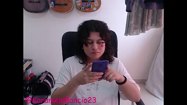 Snapshot of Smoke_trip_Alicia chatting on 02/28/25, 03:59 Smoke trip Alicia online show from 02/28/25, 03:59