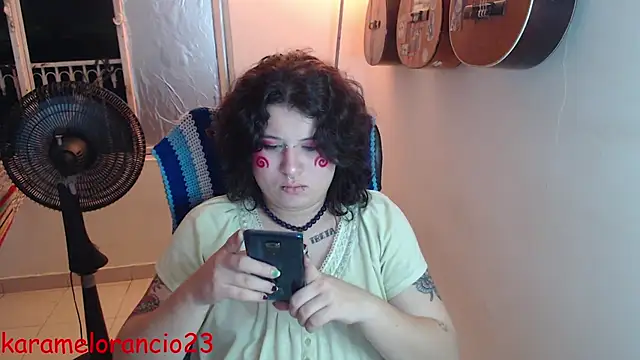 Snapshot of Smoke_trip_Alicia chatting on 09/28/25, 09:25 Smoke trip Alicia online show from 09/28/25, 09:25