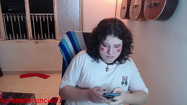 Snapshot of Smoke_trip_Alicia chatting on 10/07/25, 03:47 Smoke trip Alicia online show from 10/07/25, 03:47