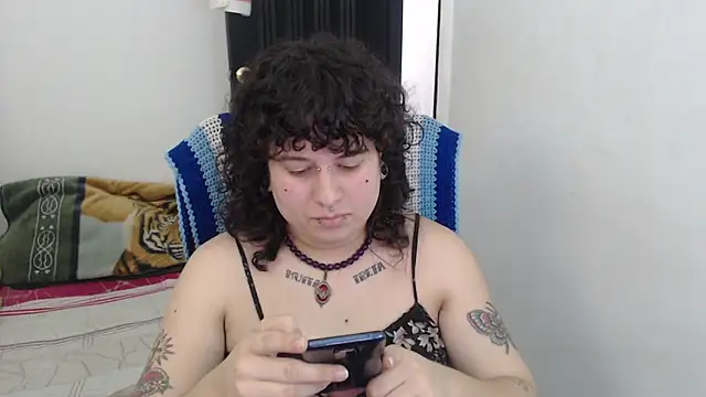 Smoke trip Alicia online show from 02/06/26, 05:38