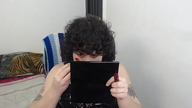 Smoke trip Alicia online show from 02/11/26, 07:19