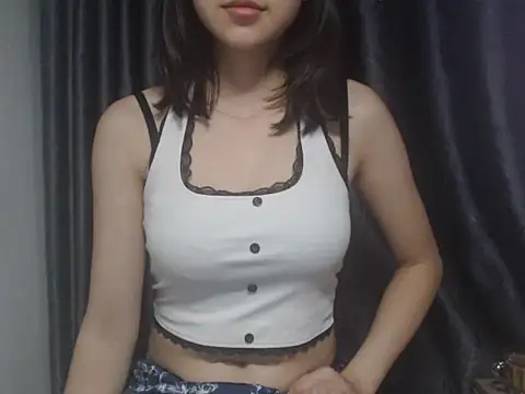 Snapshot of Bigg_Pussyy_Catt chatting on 03/14/25, 08:42 Bigg Pussyy Catt online show from 03/14/25, 08:42