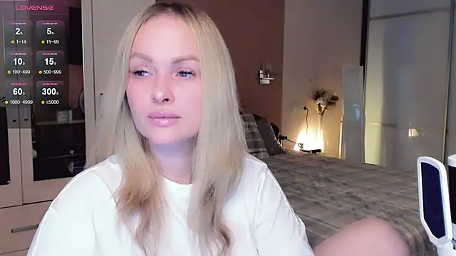 Snapshot of Libby_Nora chatting on 11/12/25, 09:10 Libby Nora online show from 11/12/25, 09:10