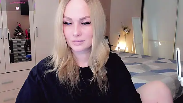 Snapshot of Libby_Nora chatting on 01/06/26, 10:41 Libby Nora online show from 01/06/26, 10:41