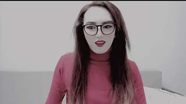 Snapshot of MinniMaksy chatting on 02/14/25, 09:56 MinniMaksy online show from 02/14/25, 09:56