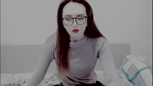 Snapshot of MinniMaksy chatting on 02/19/25, 09:47 MinniMaksy online show from 02/19/25, 09:47