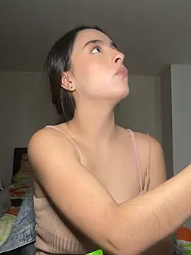 Snapshot of swrennn19 chatting on 01/23/25, 07:40 swrennn19 online show from 01/23/25, 07:40