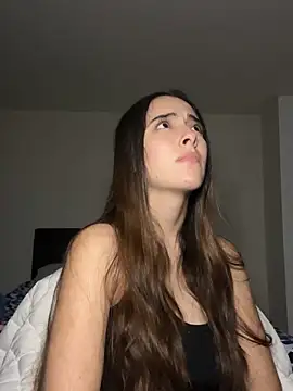 Snapshot of swrennn19 chatting on 02/21/25, 12:05 swrennn19 online show from 02/21/25, 12:05