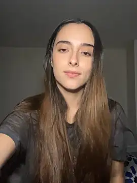 Snapshot of swrennn19 chatting on 02/27/25, 11:04 swrennn19 online show from 02/27/25, 11:04