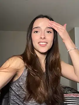 Snapshot of swrennn19 chatting on 03/09/25, 04:11 swrennn19 online show from 03/09/25, 04:11