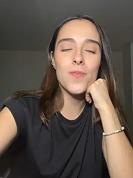 Snapshot of swrennn19 chatting on 03/11/25, 11:15 swrennn19 online show from 03/11/25, 11:15