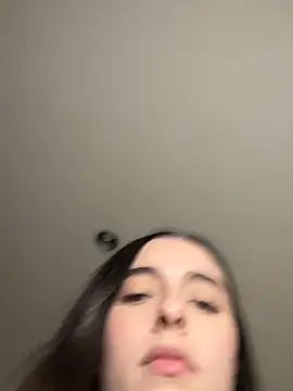 Snapshot of swrennn19 chatting on 09/24/25, 08:12 swrennn19 online show from 09/24/25, 08:12