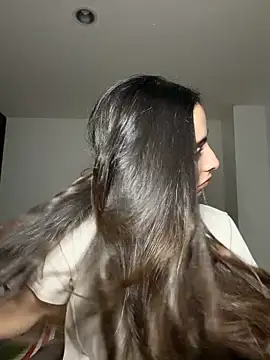 Snapshot of swrennn19 chatting on 10/16/25, 10:55 swrennn19 online show from 10/16/25, 10:55