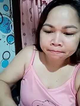 XXLorie 02 online show from 03/09/25, 04:33