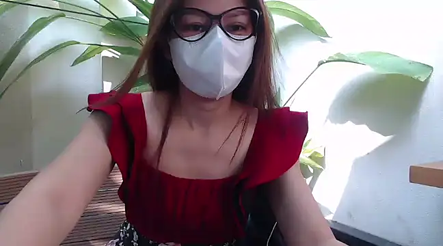 Snapshot of AsianPussie4u chatting on 03/22/25, 02:27 AsianPussie4u online show from 03/22/25, 02:27