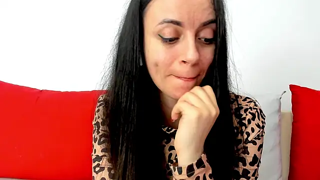 Snapshot of cute_angel95 chatting on 03/04/25, 06:50 cute angel95 online show from 03/04/25, 06:50