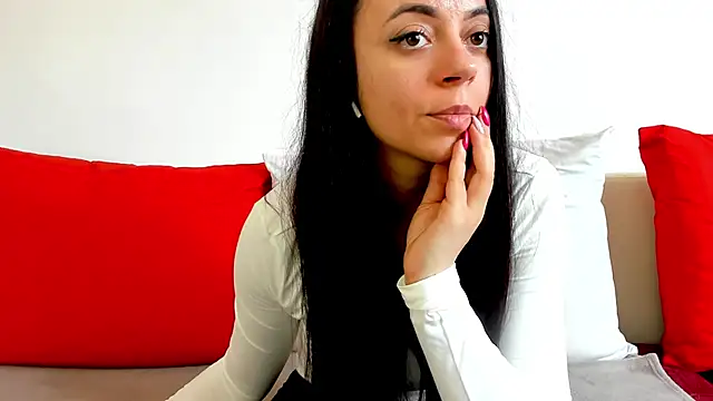 Snapshot of cute_angel95 chatting on 03/13/25, 10:47 cute angel95 online show from 03/13/25, 10:47