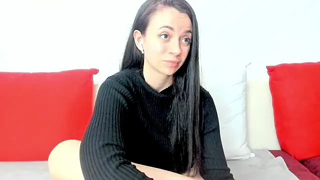 Snapshot of cute_angel95 chatting on 03/18/25, 05:53 cute angel95 online show from 03/18/25, 05:53