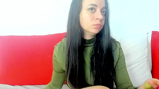 Snapshot of cute_angel95 chatting on 11/20/25, 08:08 cute angel95 online show from 11/20/25, 08:08